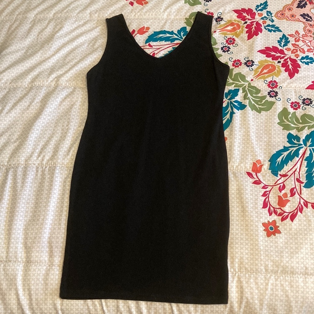 Fashion Nova LBD Black Tank V Neck Bodycon Dress Size L